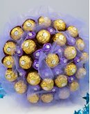 Букет «Violette” с конфетами Ferrero